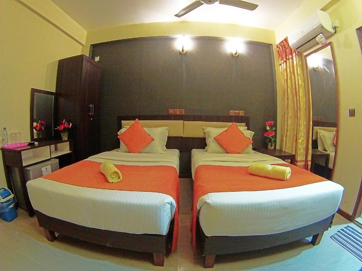 Seasunbeach Hotel Maldives Hulhumalé Extérieur photo
