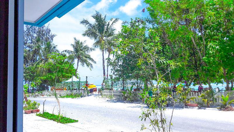 Seasunbeach Hotel Maldives Hulhumalé Extérieur photo