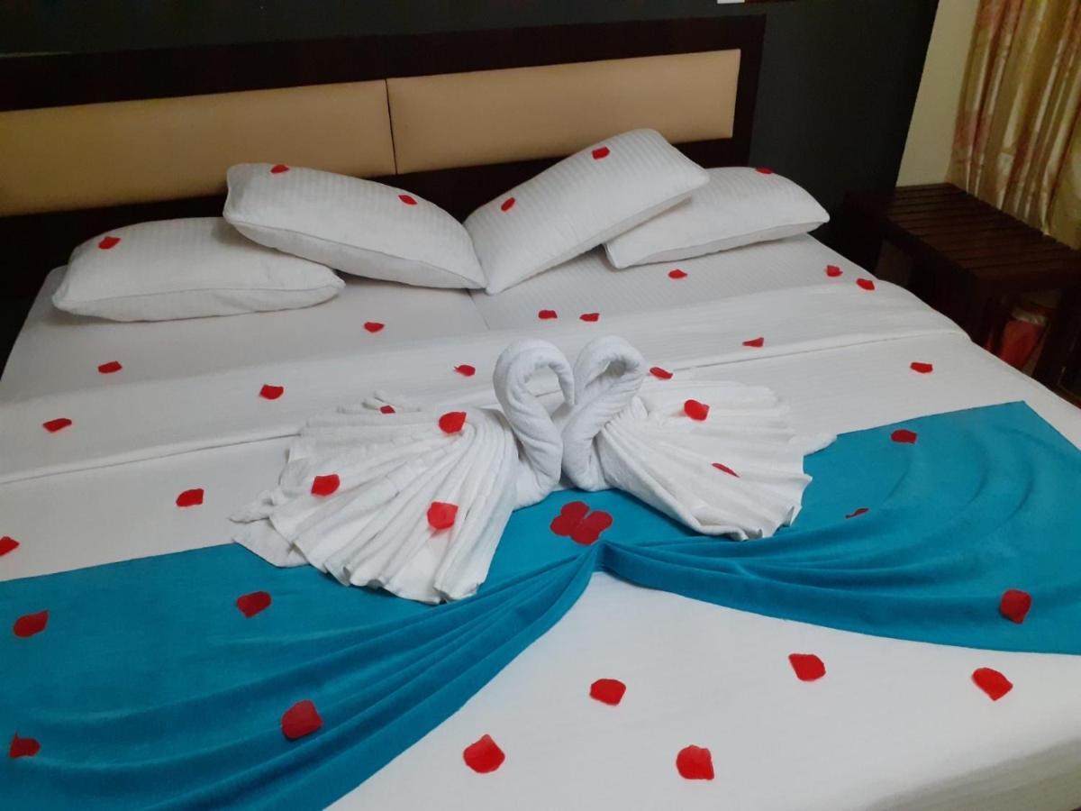 Seasunbeach Hotel Maldives Hulhumalé Extérieur photo